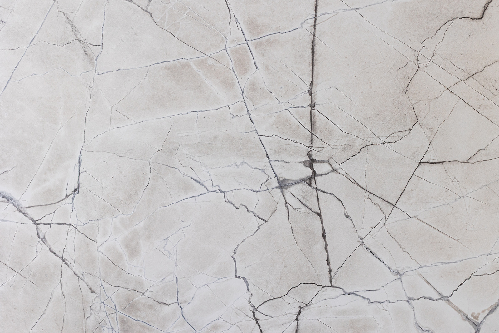 Plan de travail stratifié sur mesure effet marbre Sofema